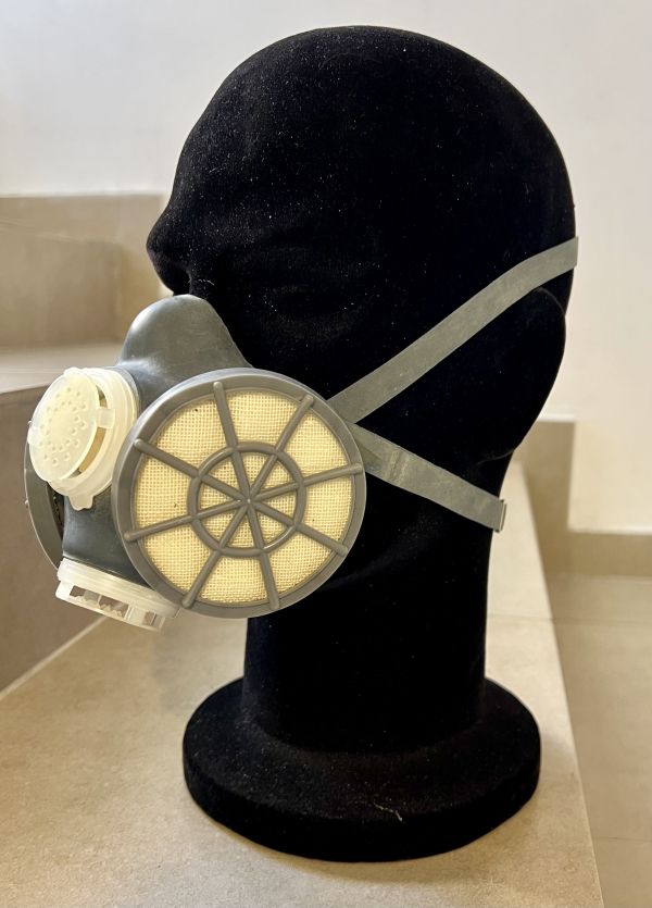 Respiratory mask MR - 70