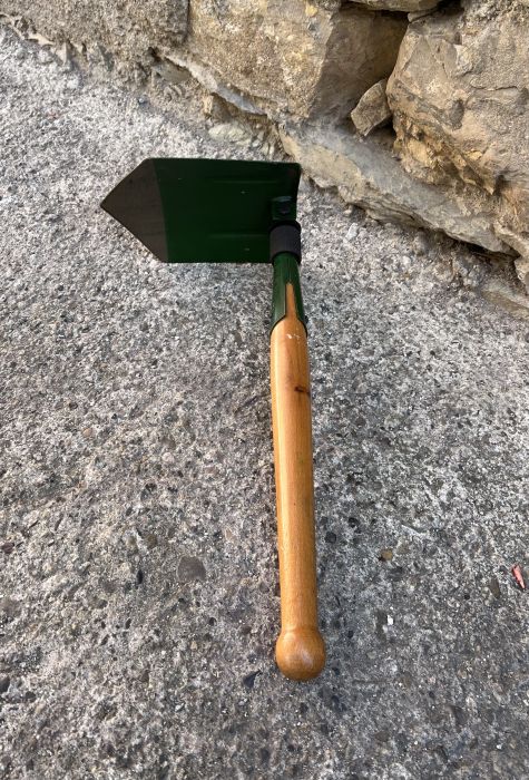 Сгъваема лопата - Румъния